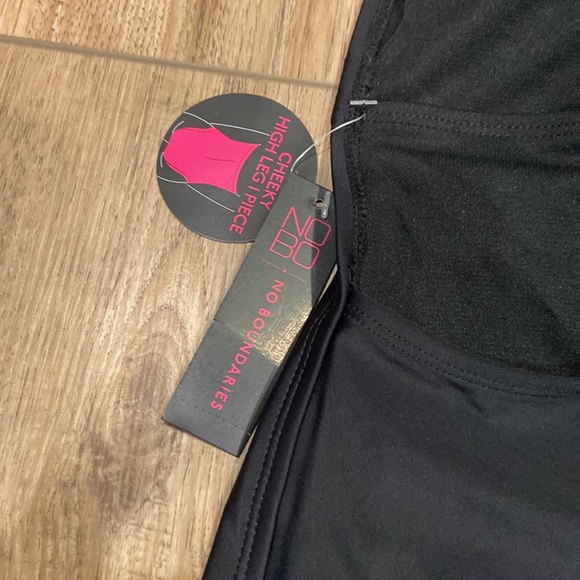 NWT Squad swimsuit - Picture 5 of 5